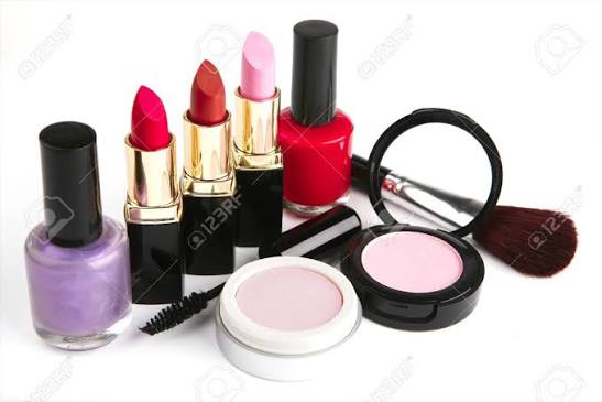 ACCESSOIRES BEAUTÉ